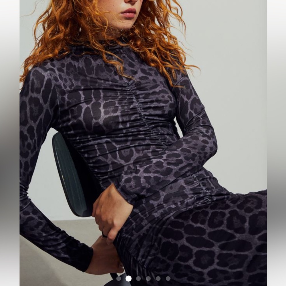 NWT H&M Gathered Jersey Dress Size Small S Black/Grey Leopard Print